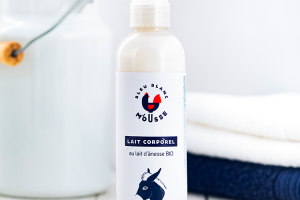 Bleu blanc mousse lait corps au lait d'anesse et argan